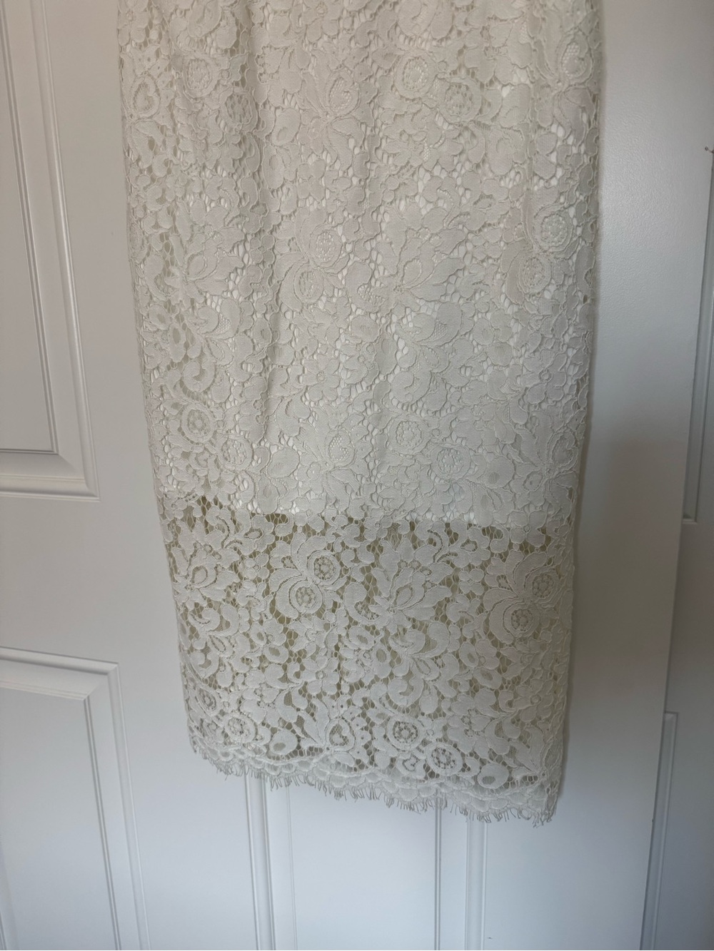 Bardot White Brielle Lace Midi Dress - Picture 8 of 11